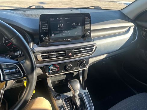 Used 2021 Kia Seltos S image 13