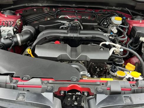 Used 2018 Subaru Forester 2.5i Premium w/ All-Weather Package AWD/4WD image 21