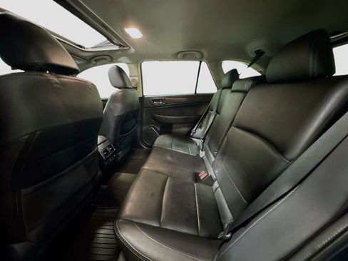 Used 2017 Subaru Outback 2.5i Limited image 30