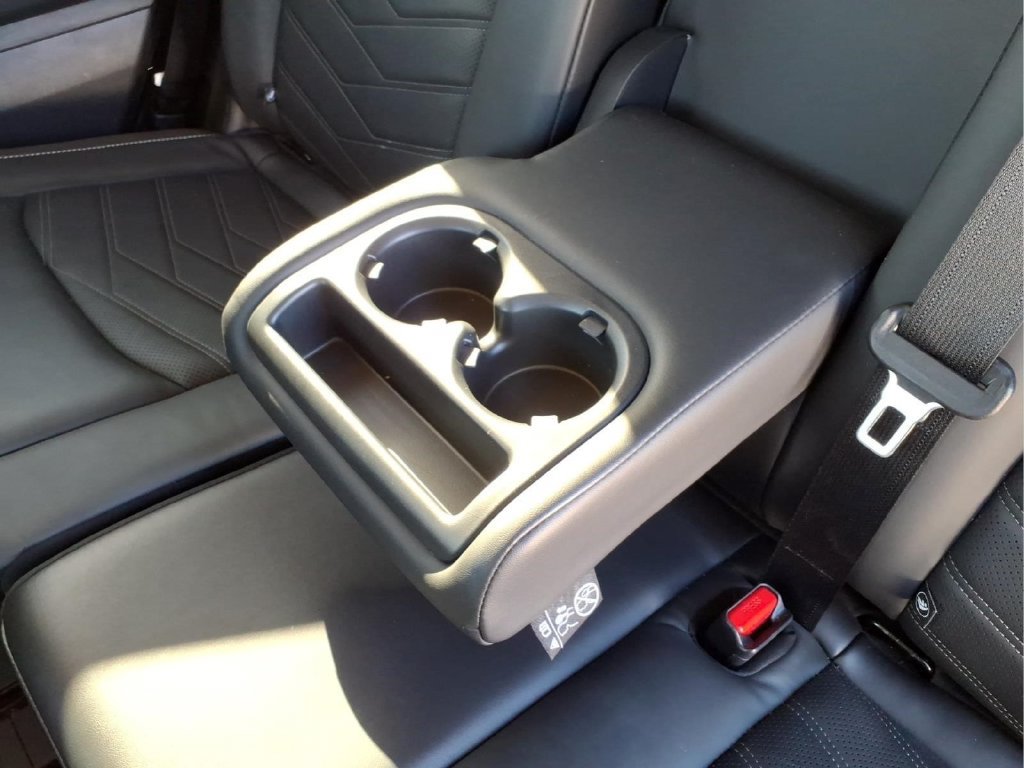 Used 2025 Nissan Pathfinder Platinum w/ Cargo Package AWD/4WD image 31