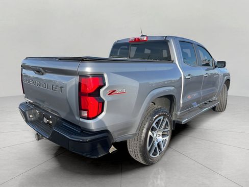Used 2024 Chevrolet Colorado Z71 w/ Z71 Convenience Package 2 image 9