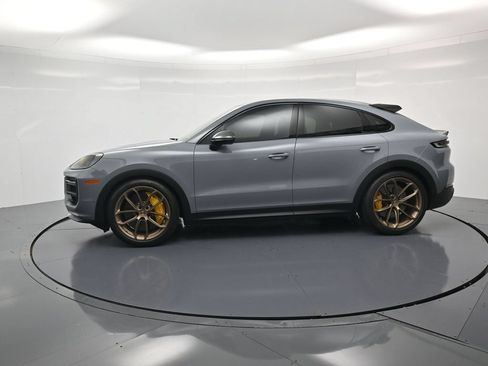 Certified 2026 Porsche Cayenne Turbo GT AWD/4WD image 2
