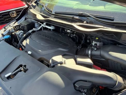 Used 2025 Honda Odyssey Touring image 31