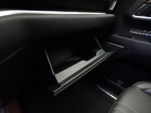 Certified 2023 Chevrolet Silverado 1500 High Country w/ Technology Package image 28