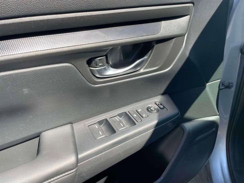 Used 2024 Honda CR-V LX image 16