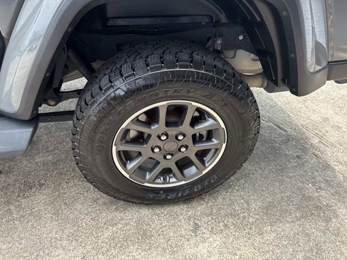 Used 2020 Jeep Gladiator Overland w/ Trailer Tow Package image 4