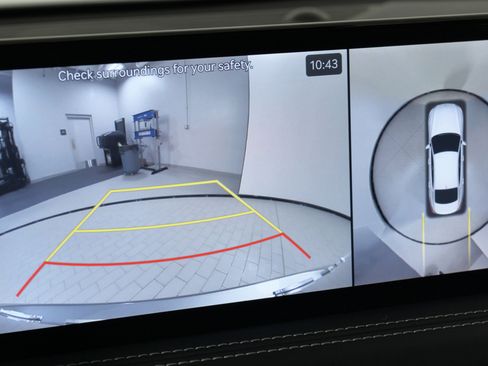 Used 2026 Genesis G70 2.5T Prestige image 49