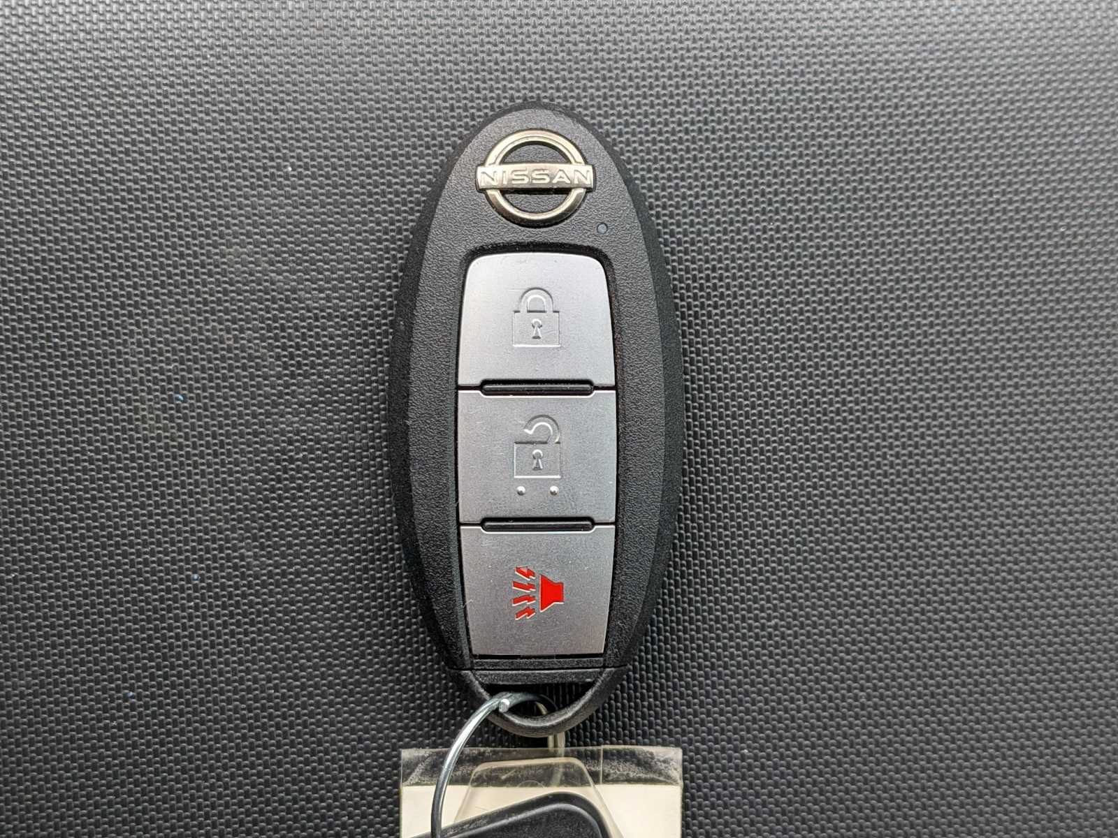 Used 2022 Nissan Frontier SV AWD/4WD image 30
