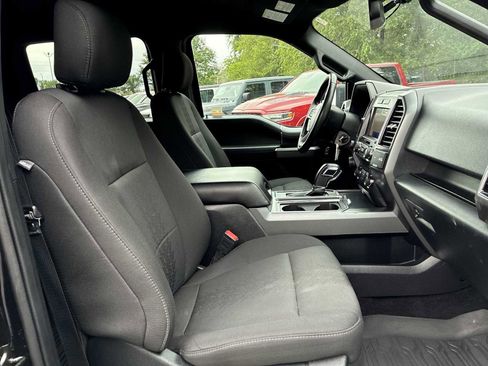 Used 2019 Ford F150 XLT w/ Equipment Group 302A Luxury AWD/4WD image 23