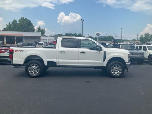 New 2026 Ford F250 Lariat w/ Chrome Package AWD/4WD image 4