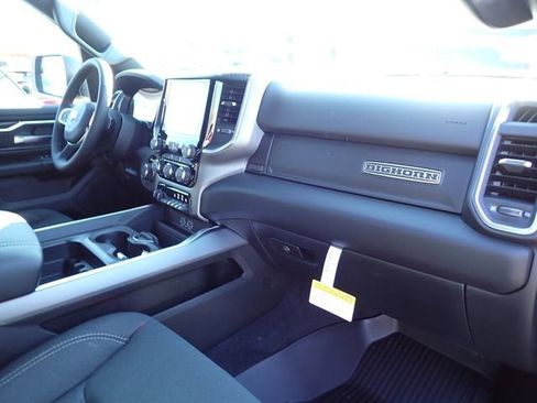 New 2026 RAM 1500 Big Horn AWD/4WD image 11