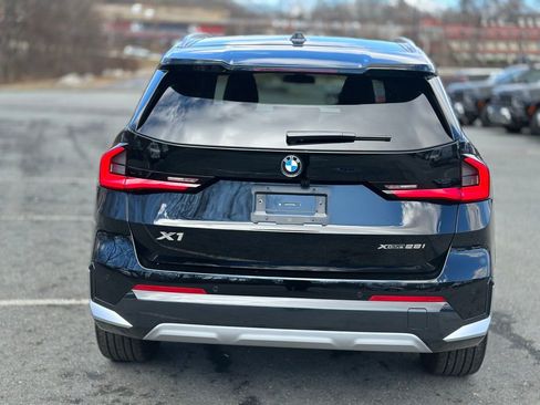 Certified 2026 BMW X1 xDrive28i w/ Technology Package image 5