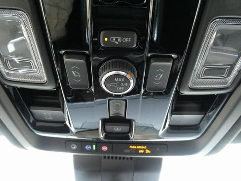 New 2026 Chevrolet Suburban High Country image 37