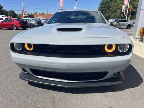 Used 2022 Dodge Challenger R/T w/ Blacktop Package image 3