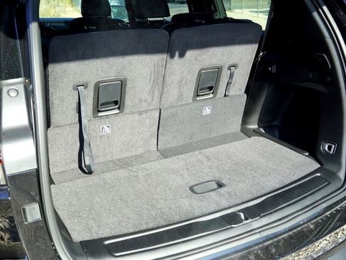 New 2025 Jeep Grand Cherokee L Altitude image 35