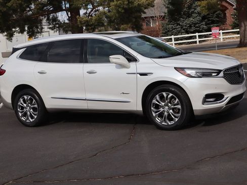Used 2019 Buick Enclave Avenir w/ Avenir Technology Package image 2