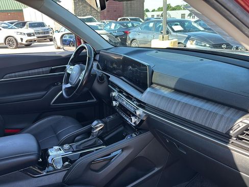 Used 2023 Kia Telluride EX FWD image 24