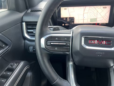 Used 2026 GMC Terrain Elevation w/ Technology Package II FWD image 26