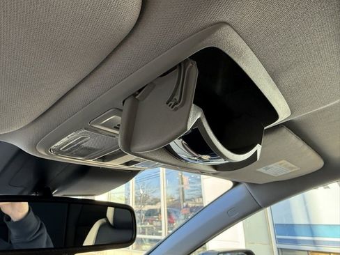 Used 2021 Honda CR-V Touring image 27