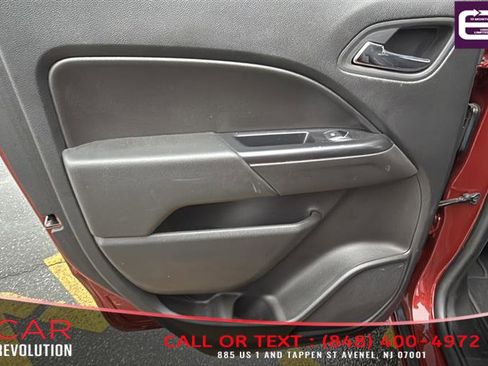 Used 2022 Chevrolet Colorado LT w/ Safety Package image 25