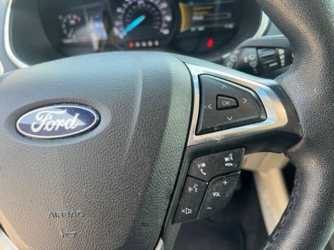 Used 2020 Ford Edge Titanium w/ Equipment Group 301A AWD/4WD image 30