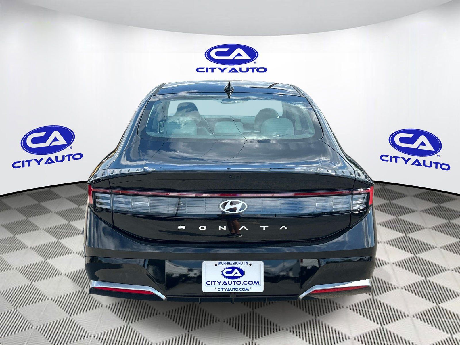 Used 2025 Hyundai Sonata SEL FWD image 4