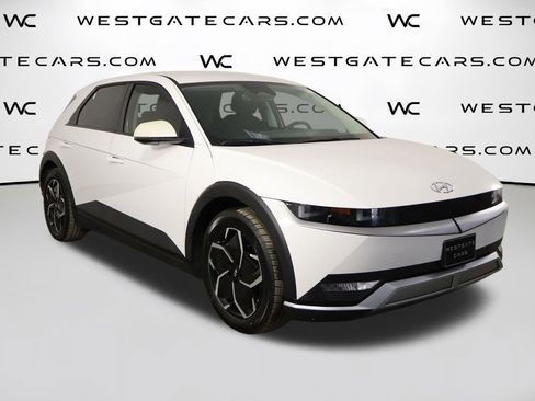 Used 2024 Hyundai Ioniq 5 SEL RWD image 43
