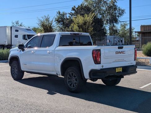 Used 2024 GMC Sierra 1500 AT4X image 8