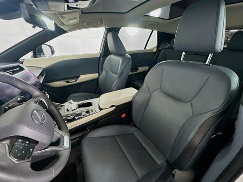 Used 2023 Lexus RZ 450e Premium w/ Technology Package AWD/4WD image 13