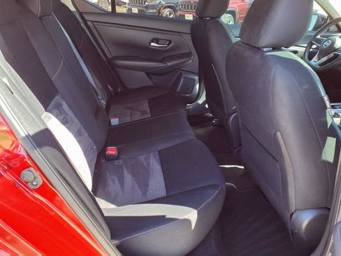 Used 2022 Nissan Sentra SR w/ Electronics Package image 19