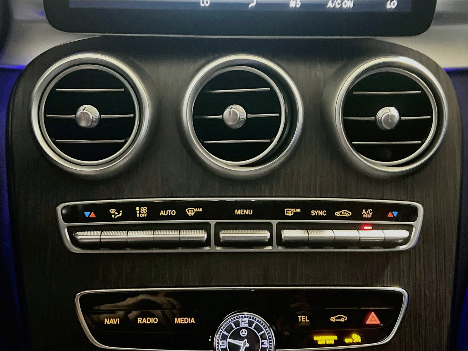 Used 2020 Mercedes-Benz C 300 Sedan image 11
