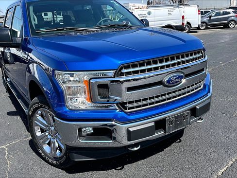 Used 2018 Ford F150 XLT w/ Equipment Group 302A Luxury image 3