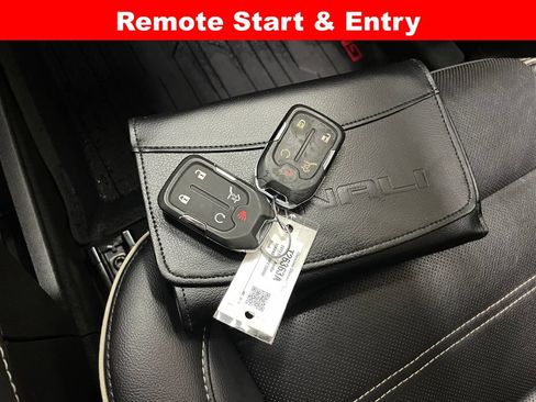 Certified 2023 GMC Acadia Denali AWD/4WD image 9