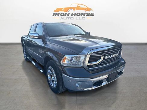 Used 2017 RAM 1500 Laramie w/ Convenience Group AWD/4WD image 3
