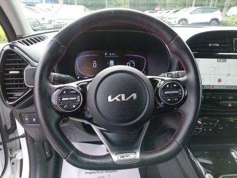 Certified 2025 Kia Soul GT-Line FWD image 11