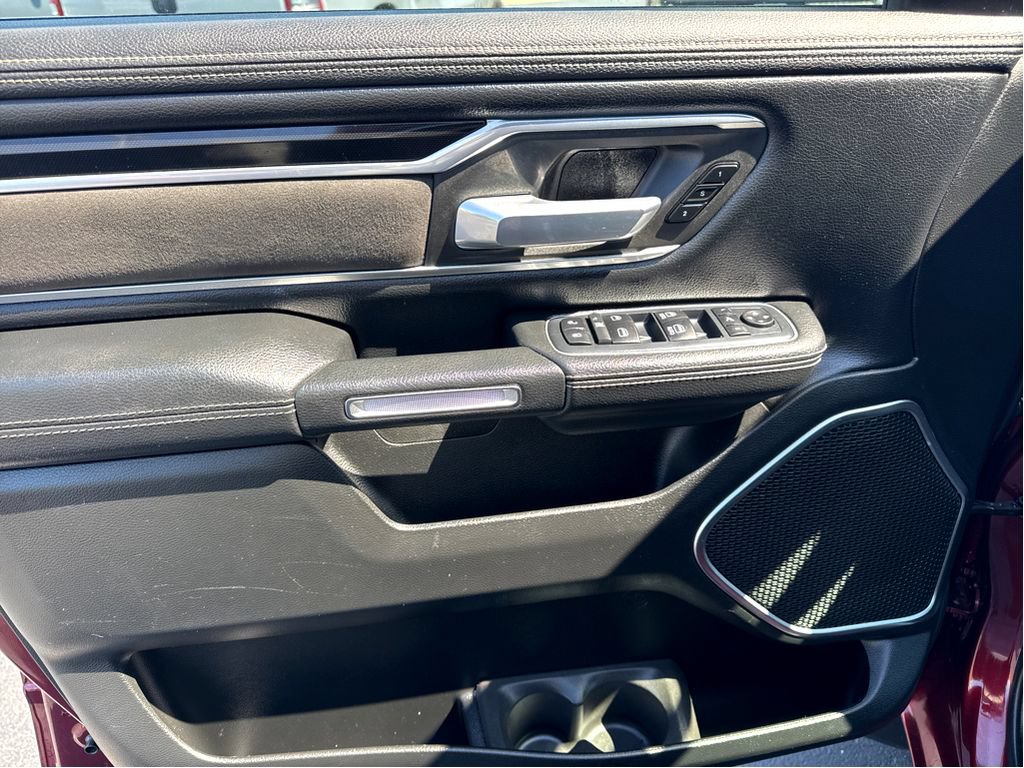 Used 2020 RAM 1500 Laramie w/ Sport Appearance Package AWD/4WD image 12