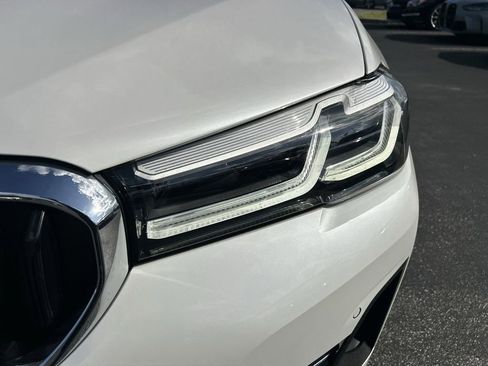 Used 2023 BMW 530i w/ Premium Package RWD image 32