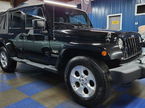 Used 2015 Jeep Wrangler Unlimited Sahara w/ Dual Top Group image 2