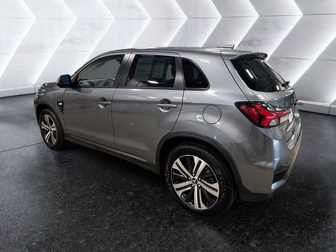 Used 2025 Mitsubishi Outlander Sport ES AWD/4WD image 4