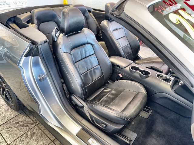 Used 2021 Ford Mustang Premium RWD image 24