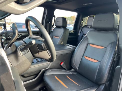 Used 2024 GMC Sierra 2500 AT4 w/ AT4 Premium Plus Package image 30