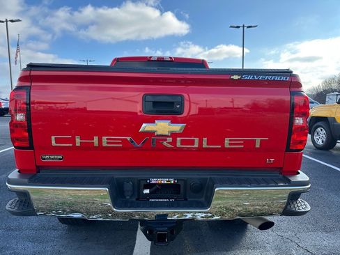 Used 2019 Chevrolet Silverado 2500 LT w/ LT Convenience Package image 6