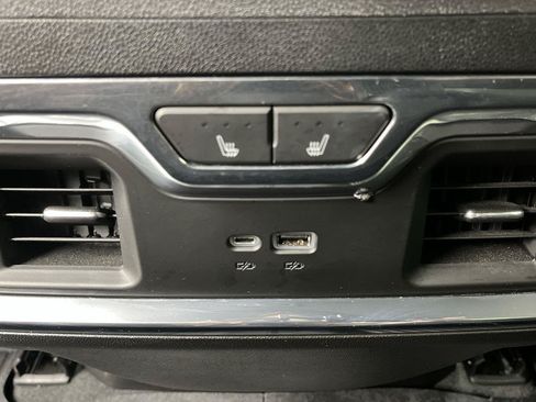 Certified 2024 Chevrolet Silverado 1500 LTZ AWD/4WD image 13