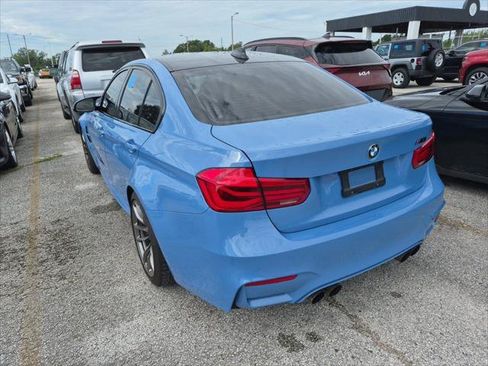Used 2018 BMW M3 RWD image 4