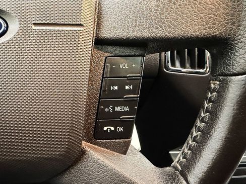 Used 2009 Ford Edge Limited image 11