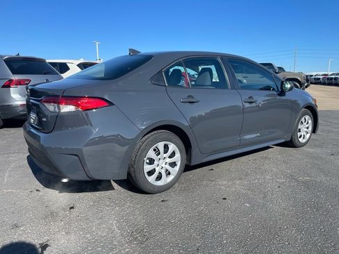 Used 2024 Toyota Corolla LE image 4