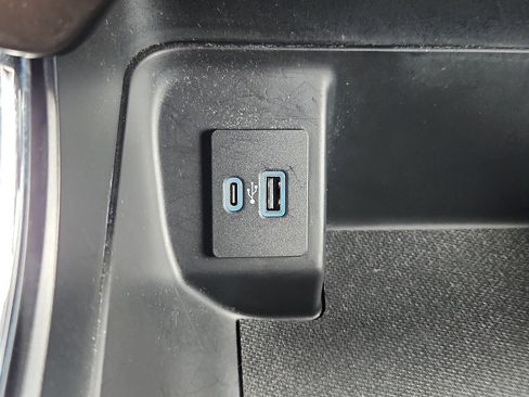 Certified 2023 Ford F150 XLT w/ Equipment Group 302A High image 25