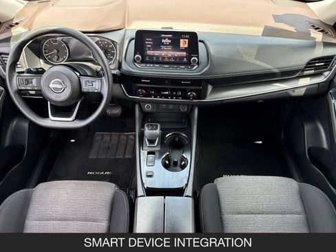 Used 2023 Nissan Rogue SV FWD image 15