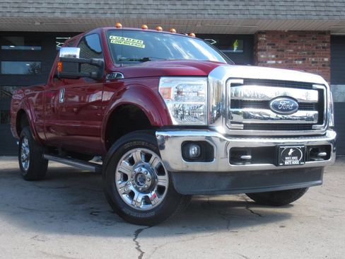 Used 2016 Ford F250 Lariat w/ Chrome Package image 2