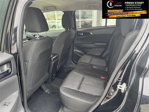 Used 2019 Mitsubishi Eclipse Cross SE image 26